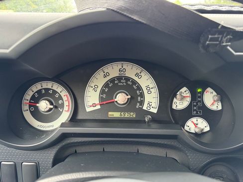 Used 2007 Toyota FJ Cruiser 4WD image 25