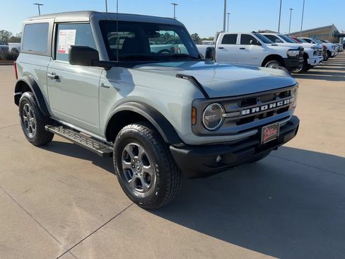 Used 2023 Ford Bronco Big Bend AWD/4WD image 3