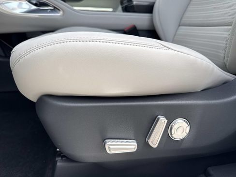New 2026 Lincoln Nautilus Reserve AWD/4WD image 26