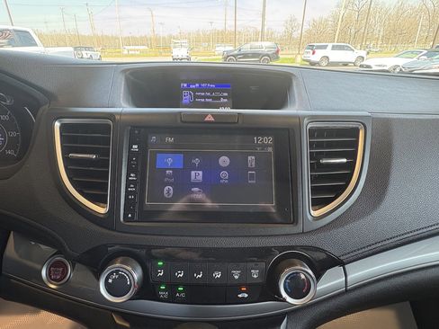 Used 2015 Honda CR-V EX image 16