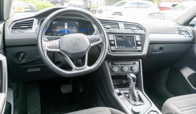 Used 2024 Volkswagen Tiguan S AWD/4WD image 13