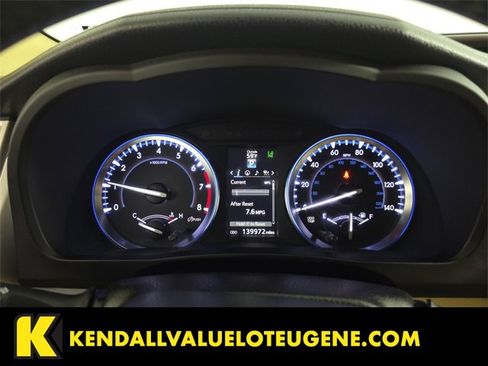 Used 2015 Toyota Highlander Limited Platinum image 11