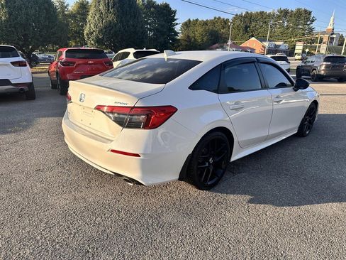 Used 2022 Honda Civic Sport image 5