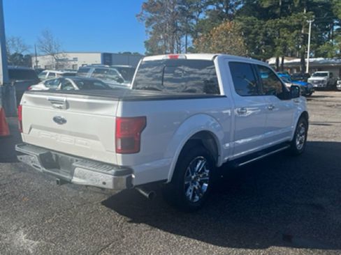 Used 2018 Ford F150 Lariat image 5