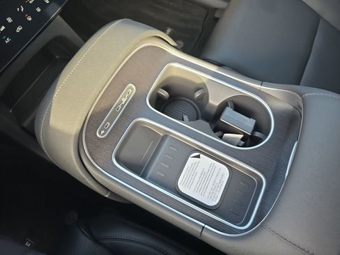 New 2026 Hyundai Palisade Limited image 27