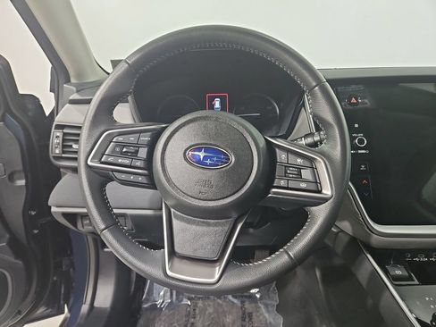 Certified 2025 Subaru Outback Premium AWD/4WD image 15