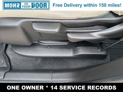 Used 2022 Chevrolet Traverse LS image 13