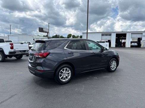 Used 2022 Chevrolet Equinox LT FWD image 3