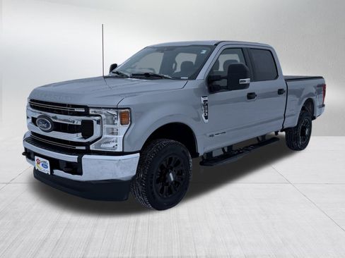 Used 2022 Ford F250 XLT image 3