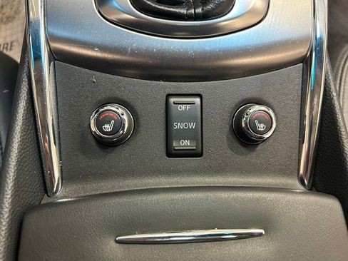 Used 2012 INFINITI G37 x w/ Premium Pkg image 14