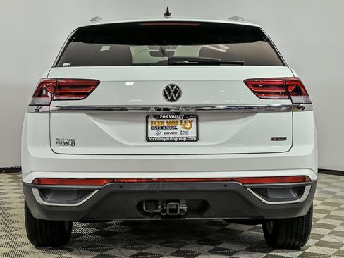Certified 2022 Volkswagen Atlas Cross Sport SE AWD/4WD image 7