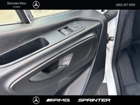 Used 2022 Mercedes-Benz Sprinter 2500 image 16