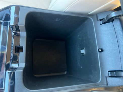 Used 2022 Jeep Grand Cherokee L Limited image 27