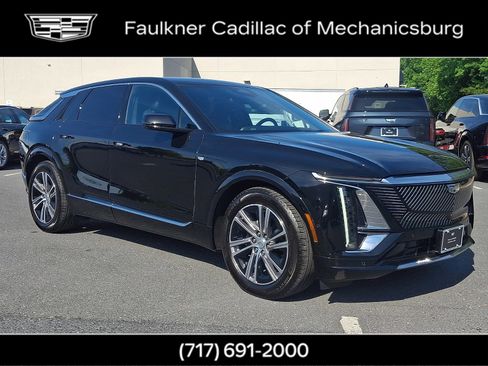Certified 2024 Cadillac Lyriq Luxury w/ LPO, Floor Liner Package AWD/4WD image 1