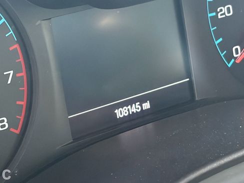 Used 2015 Chevrolet Colorado LT w/ Luxury Package RWD image 11
