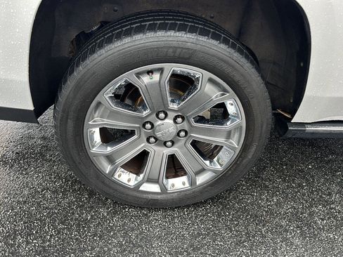 Certified 2016 GMC Yukon Denali w/ Open Road Package image 36