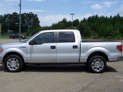Used 2012 Ford F150 XLT w/ XLT Convenience Pkg RWD image 6
