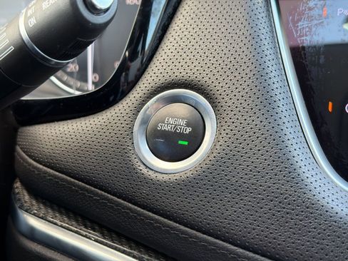 Used 2021 Cadillac XT5 Sportv AWD/4WD image 16