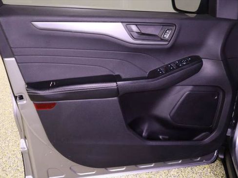 Used 2023 Ford Escape FWD image 33