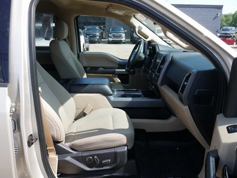 Used 2017 Ford F150 XLT w/ Equipment Group 302A Luxury AWD/4WD image 29