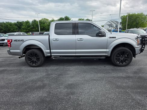 Used 2020 Ford F150 XLT w/ Equipment Group 302A Luxury AWD/4WD image 4