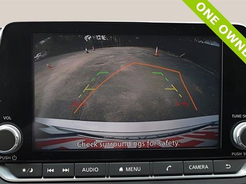 Used 2024 Nissan Altima 2.5 SV image 18