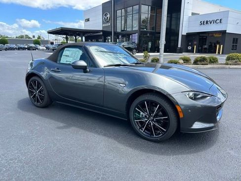 New 2026 MAZDA MX-5 Miata Grand Touring RWD image 1