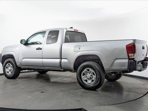 Used 2023 Toyota Tacoma SR RWD image 22