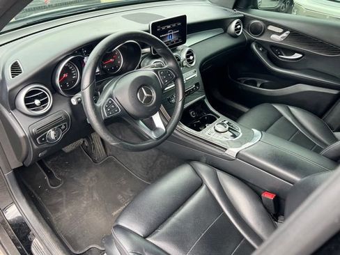 Used 2018 Mercedes-Benz GLC 300 4MATIC image 17