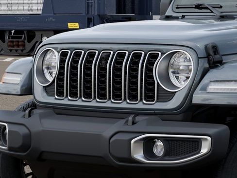 New 2026 Jeep Wrangler Unlimited Sahara AWD/4WD image 17