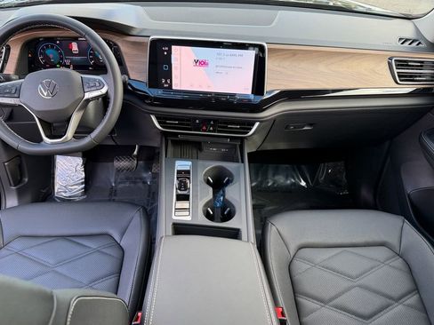 New 2026 Volkswagen Atlas SE image 26