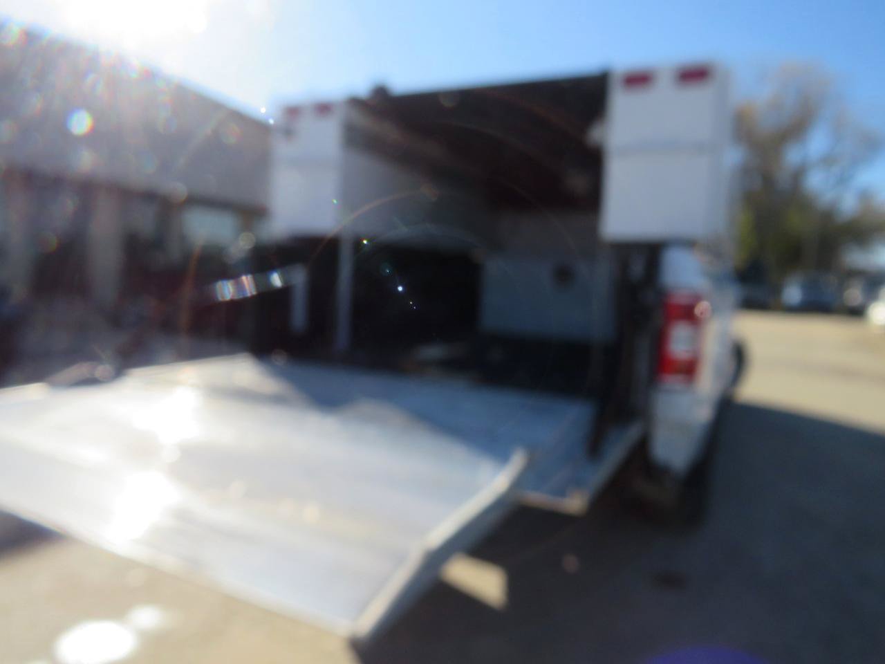 Used 2018 Ford F150 XL w/ Equipment Group 101A Mid RWD image 13