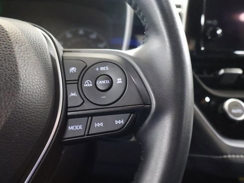 Used 2024 Toyota Corolla SE image 17