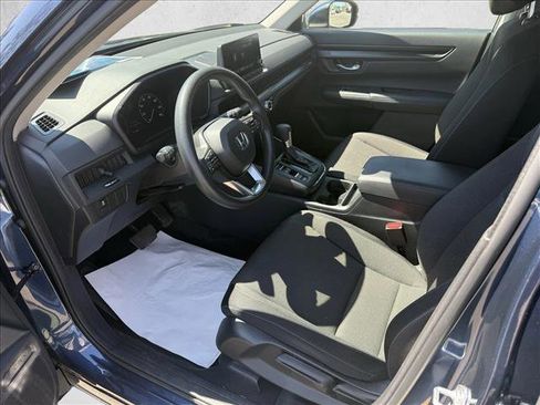 Used 2024 Honda CR-V LX image 9
