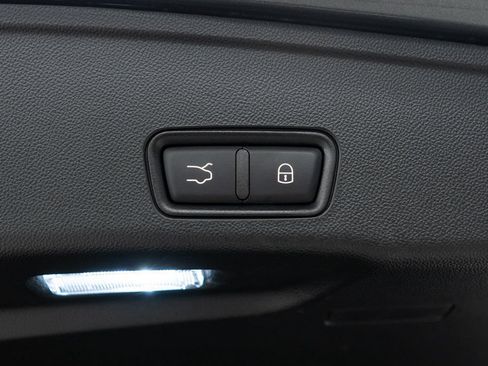 Used 2023 Maserati Grecale GT AWD/4WD image 31
