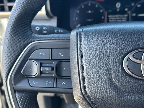 Used 2024 Toyota Tacoma TRD Off-Road w/ TRD Off Road Upgrade Package image 14