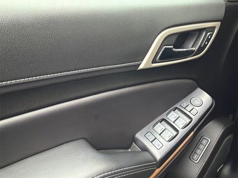 Used 2020 GMC Yukon XL Denali w/ Open Road Package image 41