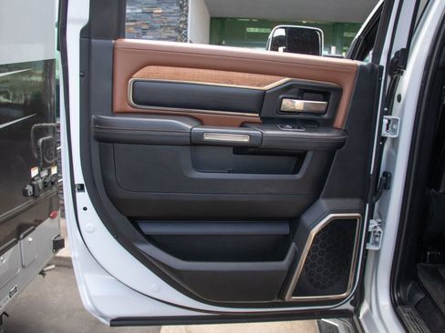 Used 2021 RAM 2500 Limited image 20