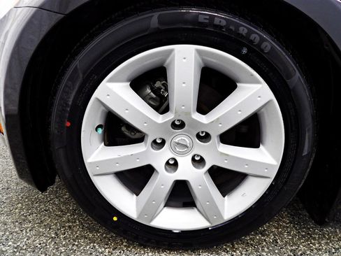 Used 2004 Nissan 350Z Touring RWD image 14