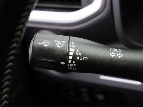 Used 2018 Nissan Titan PRO-4X image 37