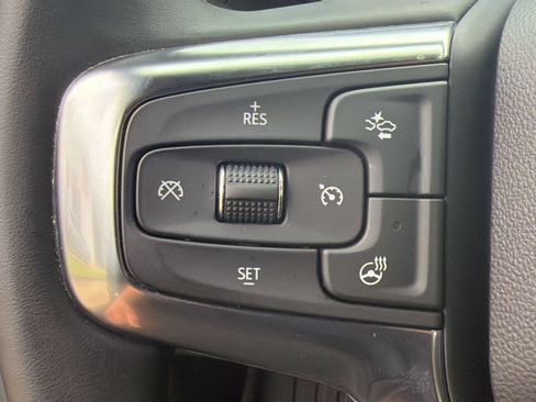 Used 2024 Chevrolet Blazer Premier w/ Driver Confidence II Package AWD/4WD image 17