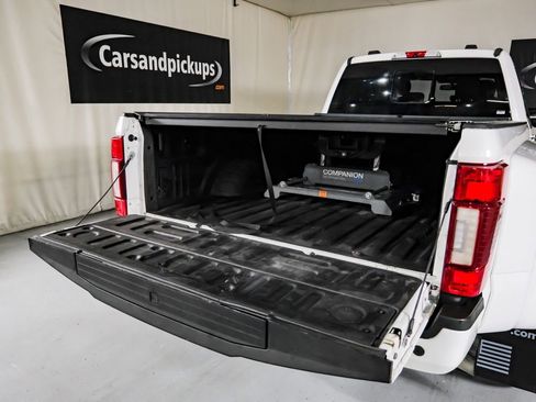 Used 2021 Ford F450 Platinum w/ FX4 Off-Road Package image 56