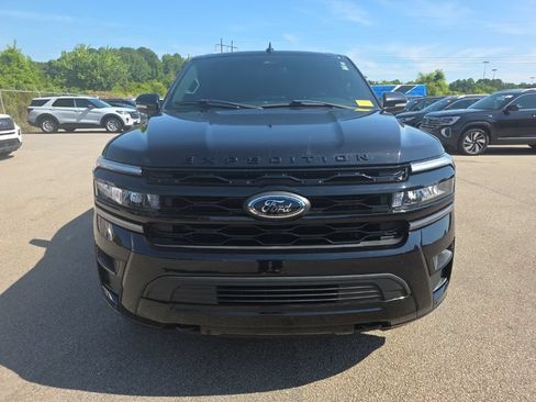 Certified 2023 Ford Expedition Max Limited AWD/4WD image 2