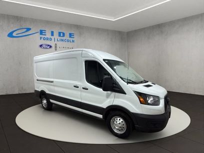 New 2026 Ford Transit 250 148 Medium Roof Extended AWD w/ Load Area Protection Package