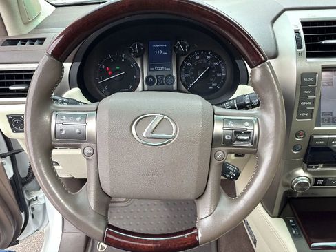 Used 2015 Lexus GX 460 Luxury image 31