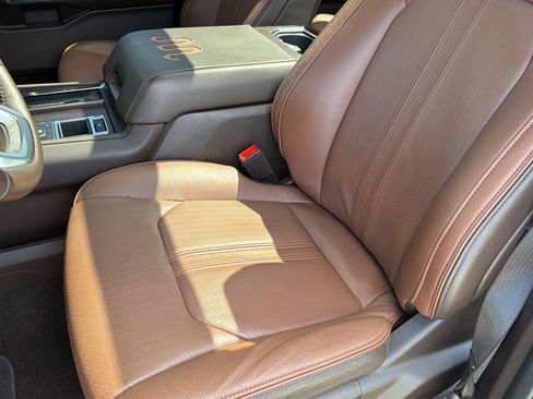 Certified 2024 Ford Expedition King Ranch RWD image 32