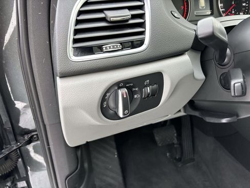 Used 2018 Audi Q3 2.0T Premium Plus image 14