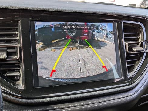 Used 2021 Dodge Durango GT image 18