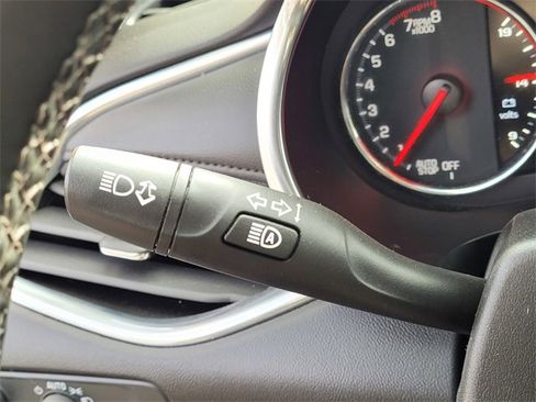 Used 2024 Chevrolet Malibu LT image 16