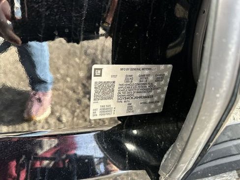 Used 2017 Cadillac Escalade Premium Luxury image 35